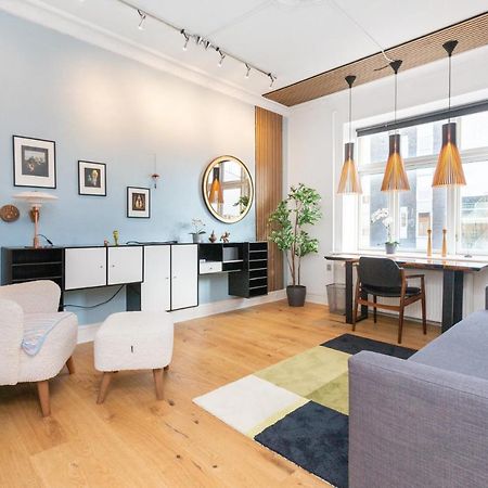5 Min Fra Banegarden - Plads Til 4-Personer Apartment Олбор Екстериор снимка