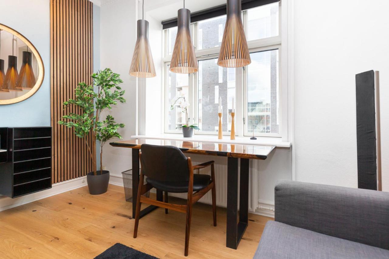 5 Min Fra Banegarden - Plads Til 4-Personer Apartment Олбор Екстериор снимка