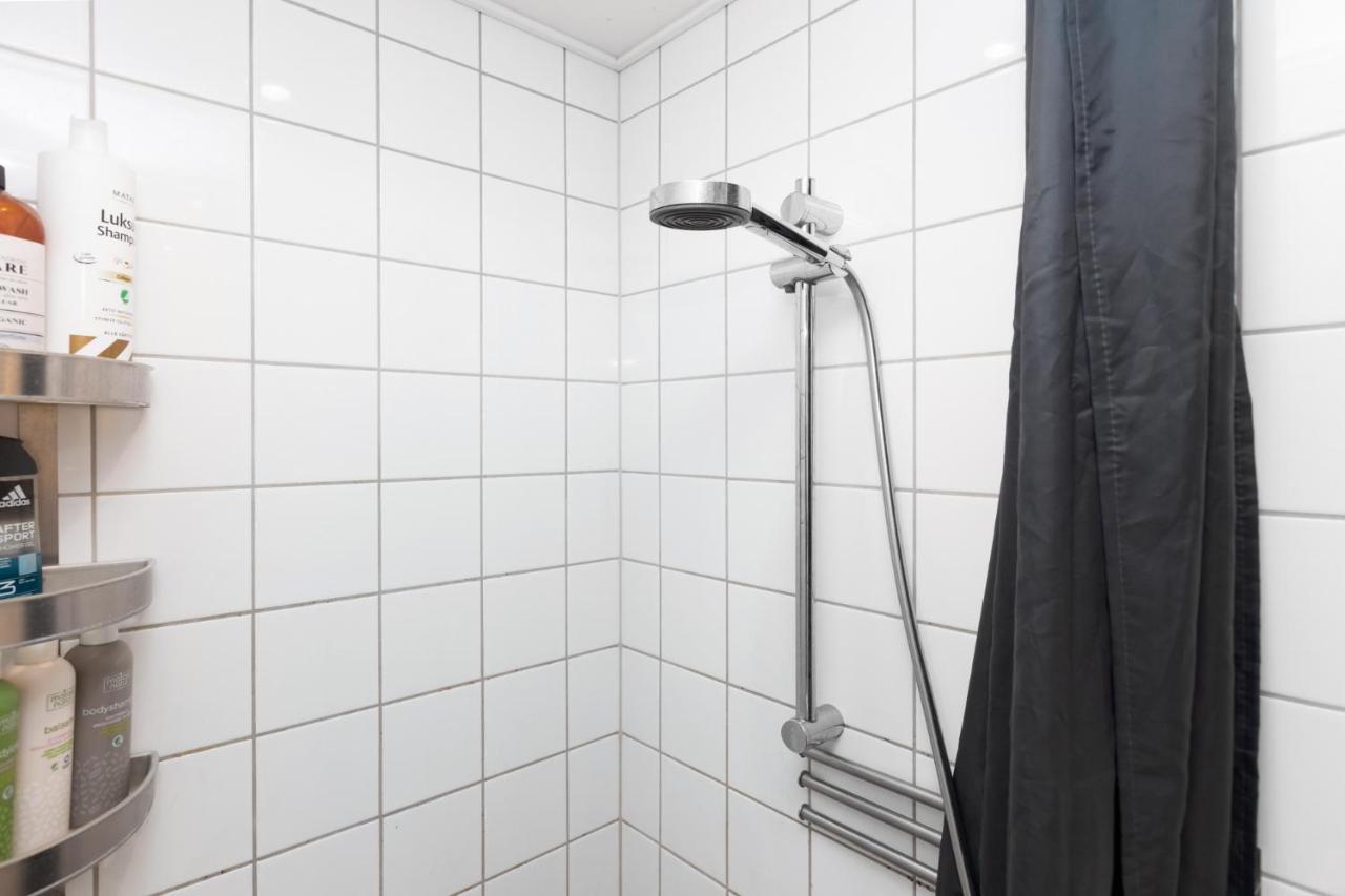 5 Min Fra Banegarden - Plads Til 4-Personer Apartment Олбор Екстериор снимка