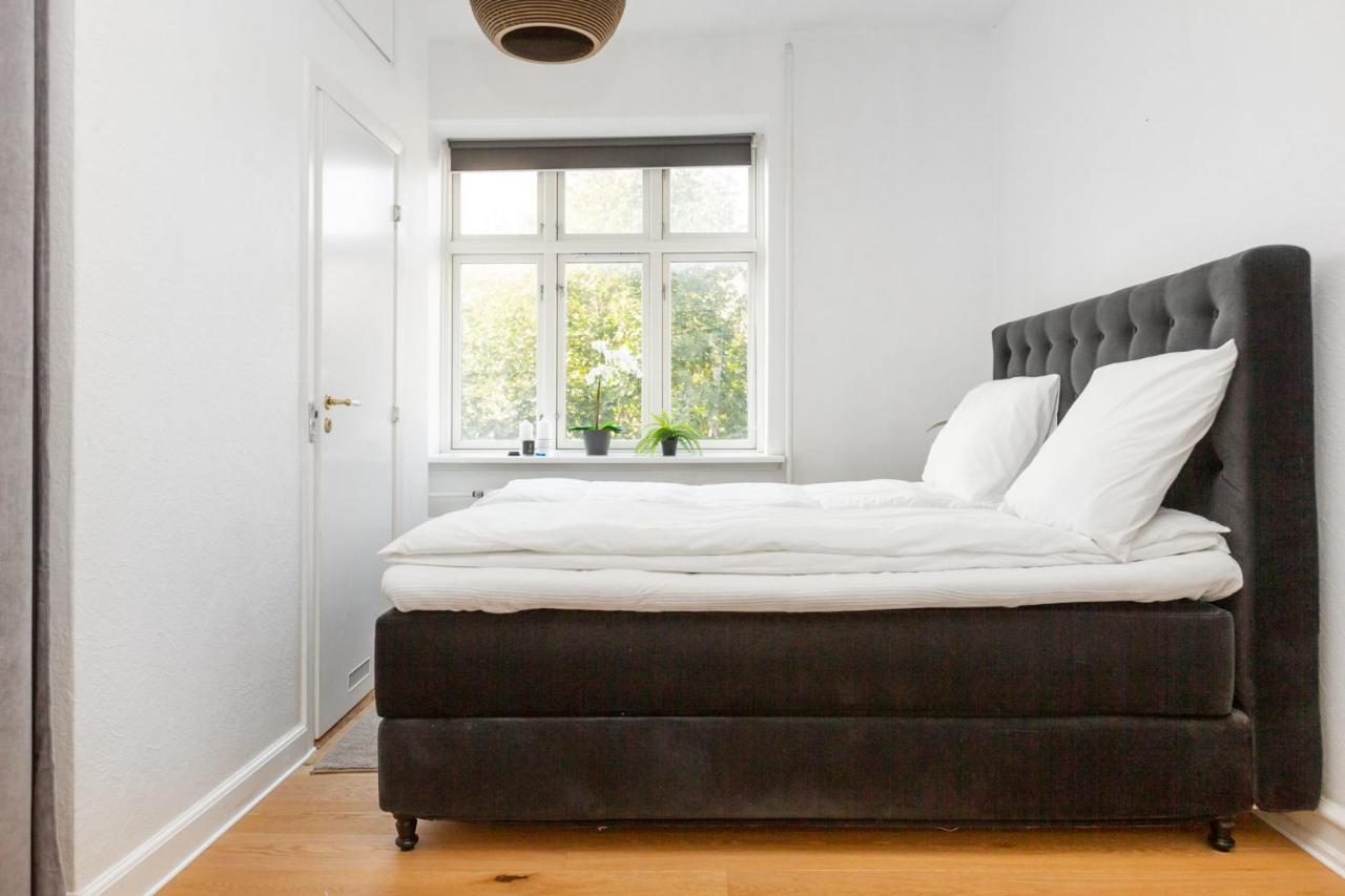 5 Min Fra Banegarden - Plads Til 4-Personer Apartment Олбор Екстериор снимка