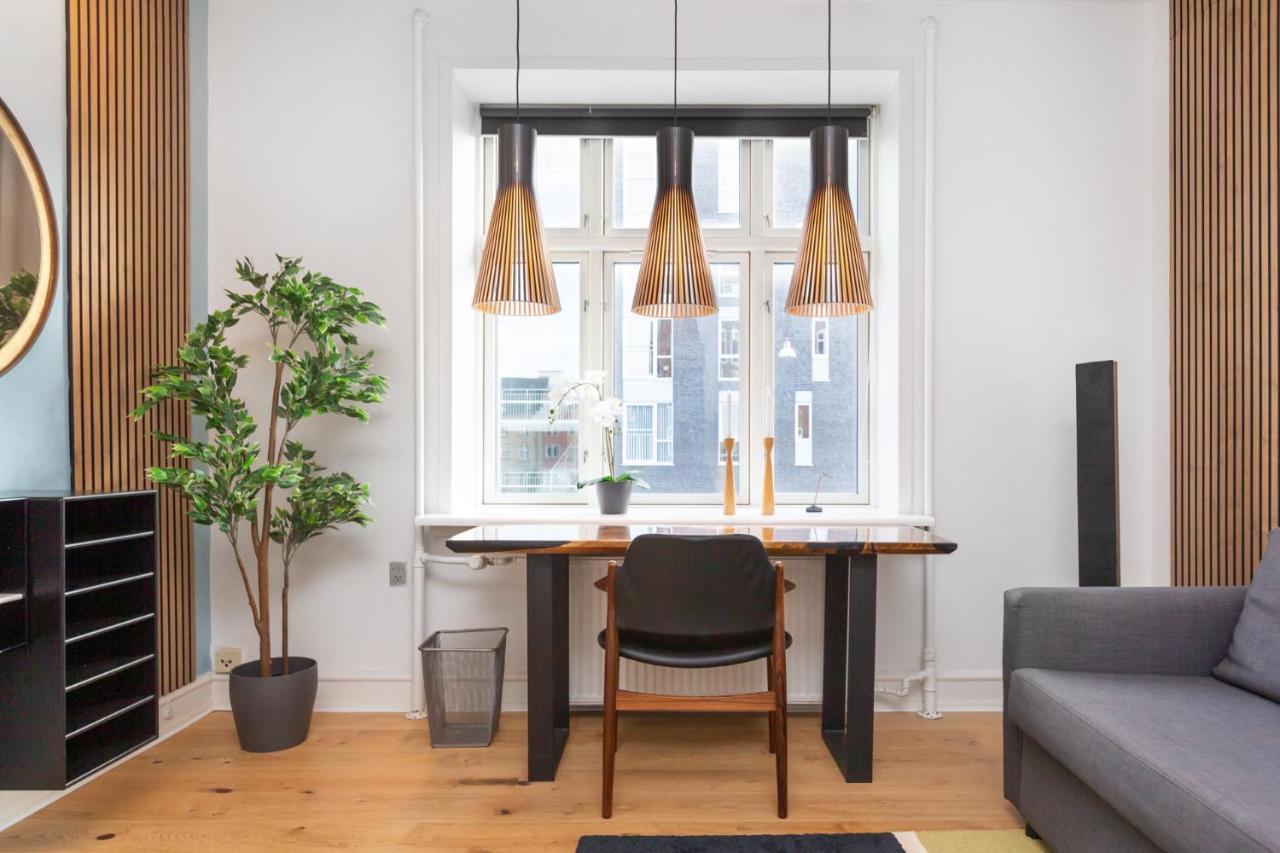 5 Min Fra Banegarden - Plads Til 4-Personer Apartment Олбор Екстериор снимка